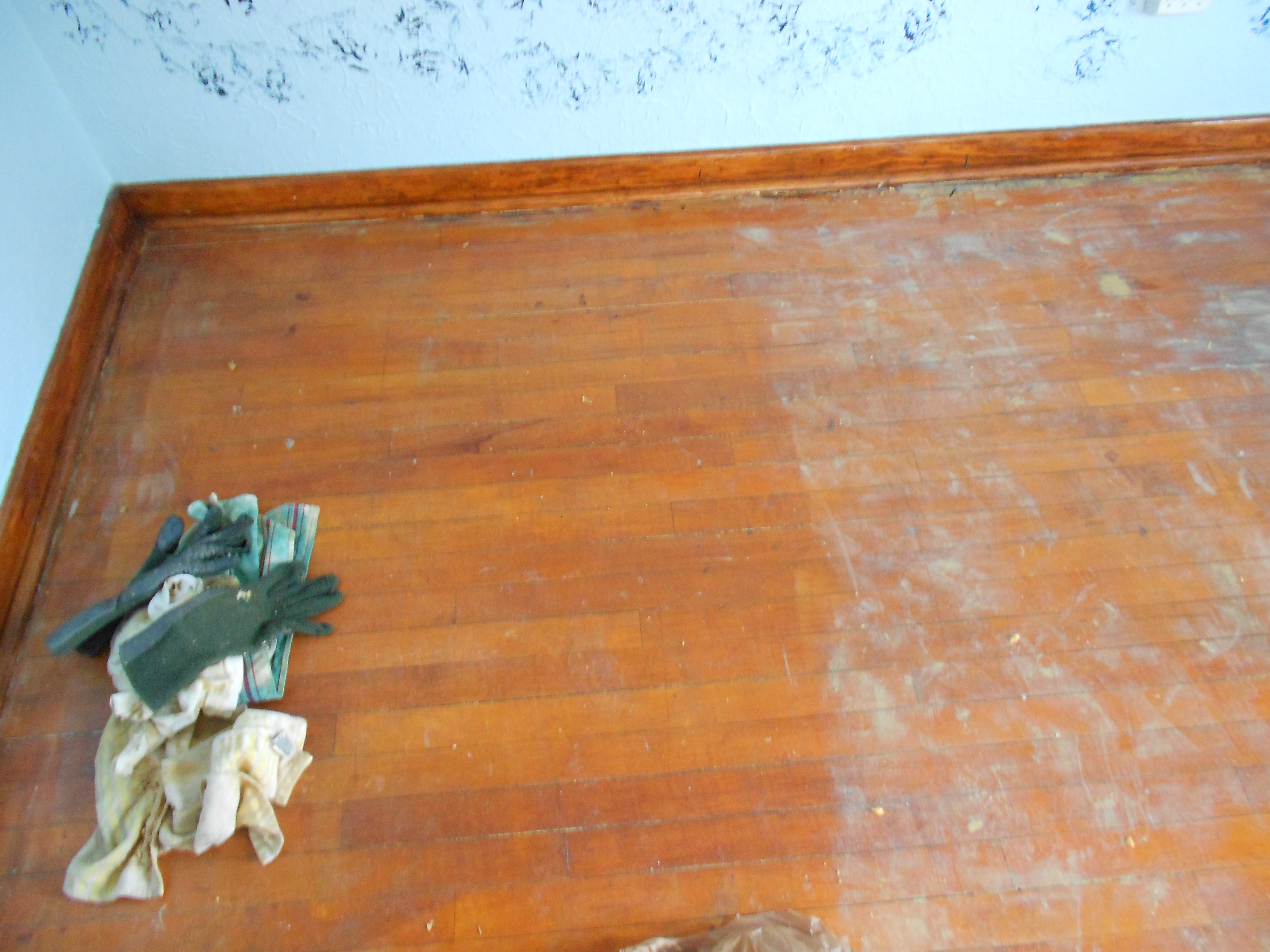 Diy Removing Carpet Glue From Hardwood, How To Remove Glued Hardwood Floor