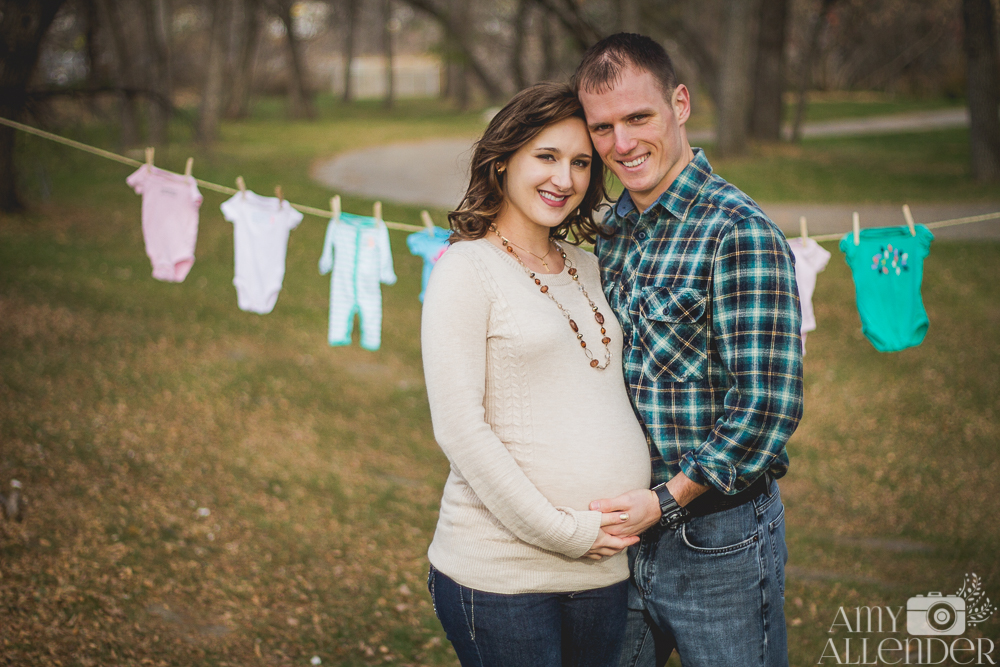 Clothes line maternity photos