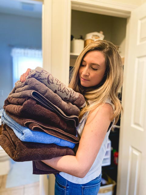 linen closet organization ideas